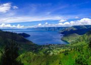 Resort Tepi Danau Toba dengan Panorama Alam yang Menenangkan: Pengalaman Liburan yang Menenangkan dan Menyenangkan